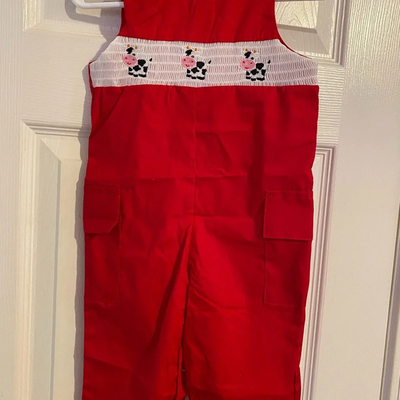 New Smocked Cow Longalls - Picture 2 of 8